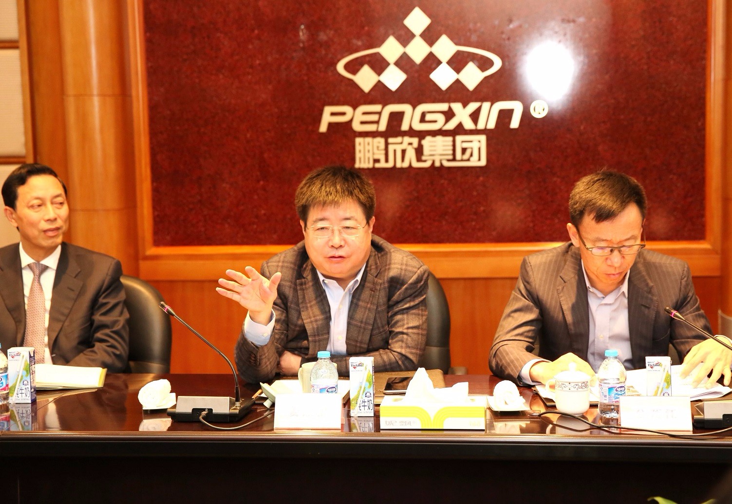 1493950959537509.jpg C52A2478.JPG